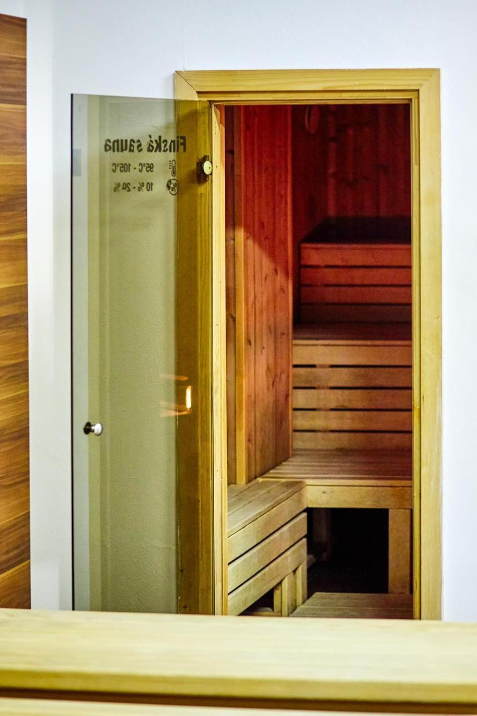 Apartmany Fit Gym Havířov Екстериор снимка